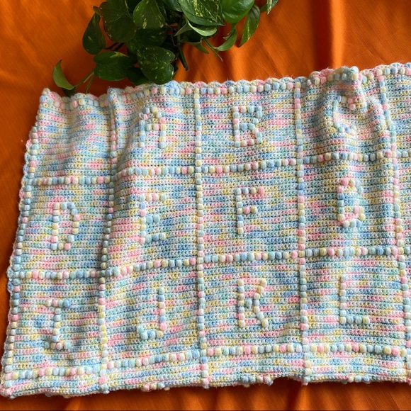 Vintage Knit Crochet Alphabet Baby Child Blanket Pastel Colours - Picture 1 of 5